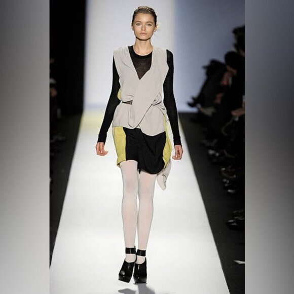 BCBGMaxAzria Runway Gray and Black Asymmetrical Tailored Dress - Picture 3 of 11